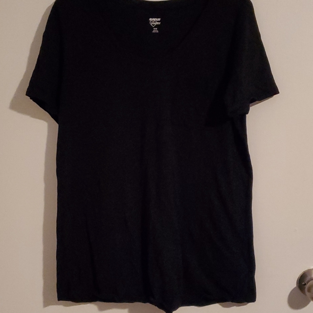 Avenue t-shirt